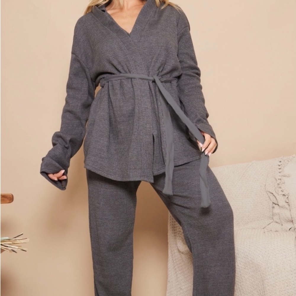 Pretty Little Thing Charcoal Waffle Tie Waist Robe